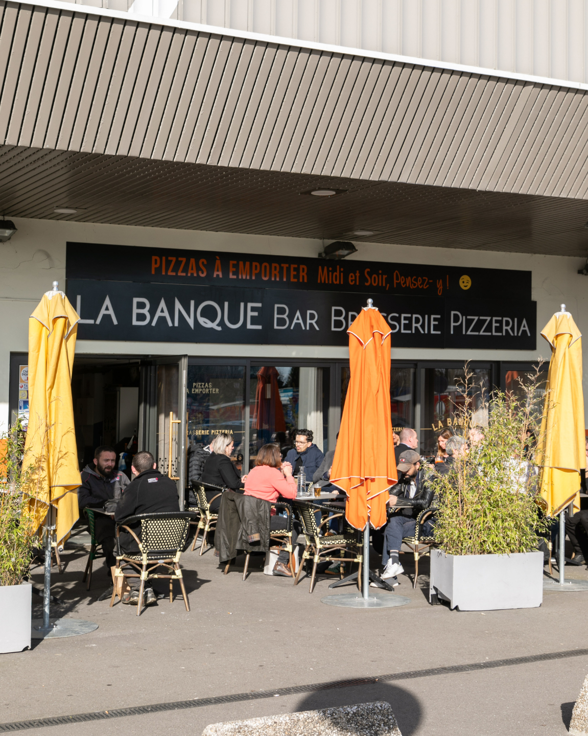 Restaurant image